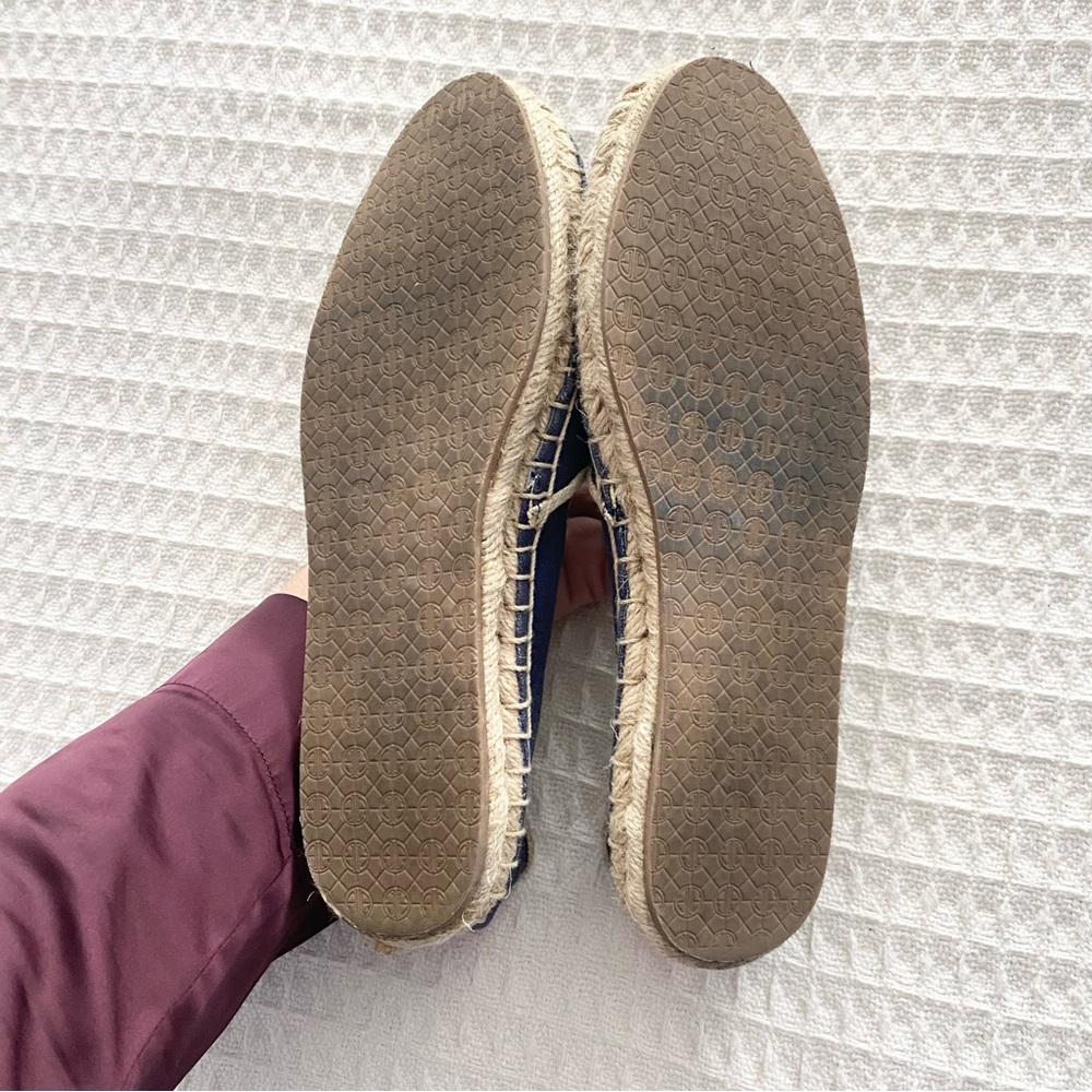Lilly Pulitzer Lia Blue Seahorse Espadrilles size 8 - Picture 5 of 8